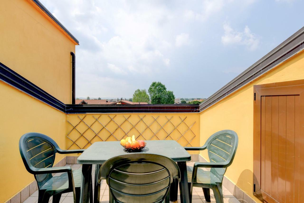 Sarno Apartments Caravaggio Sirmione Exteriér fotografie