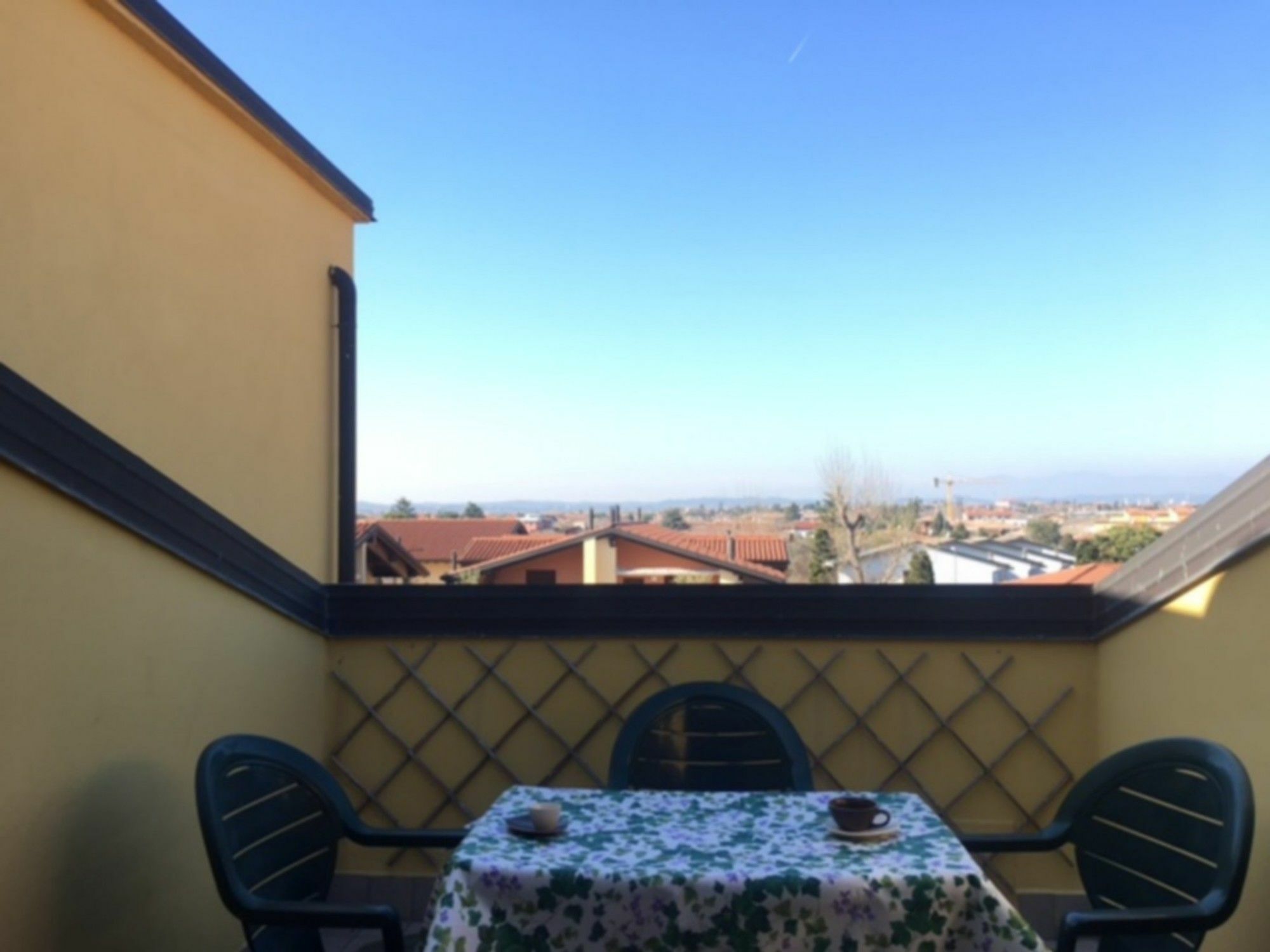 Sarno Apartments Caravaggio Sirmione Exteriér fotografie
